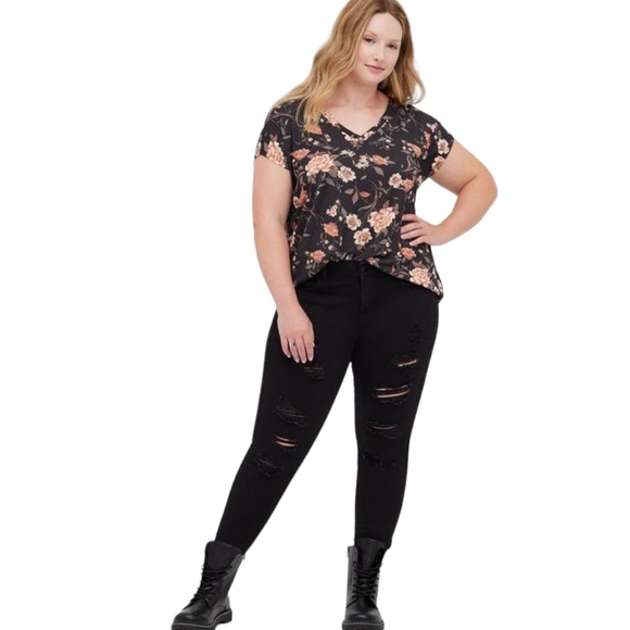 Torrid Floral Knit Cupro Dolman Black Short-sleeve Tee W-510 Plus Size 1X - Picture 3 of 10